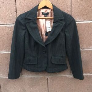 NWT Bebe Embroidered Cropped Blazer